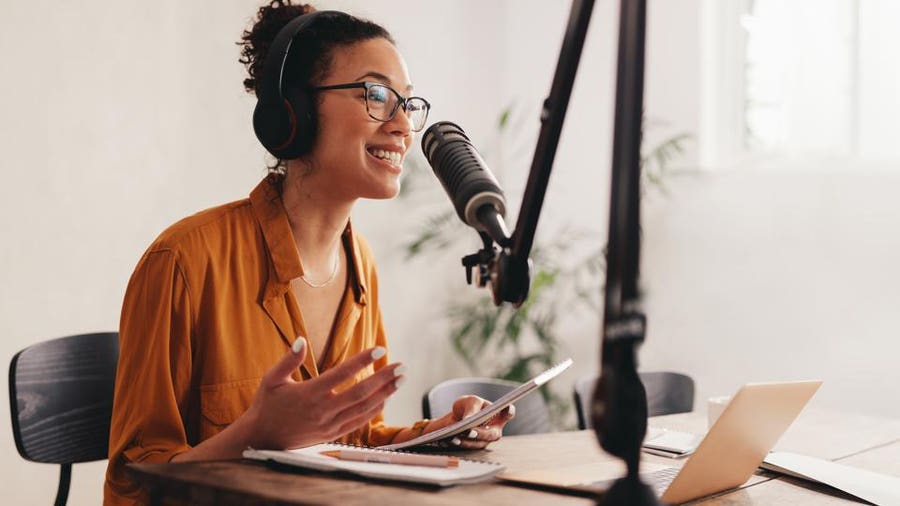 7 Podcast Tips: Ways to Create Hype Around Your New Podcast