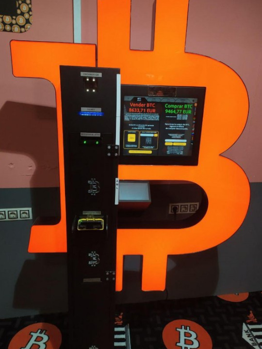 Find a Bitcoin ATM Near You | 24 Hour Bitcoin Machine Locations