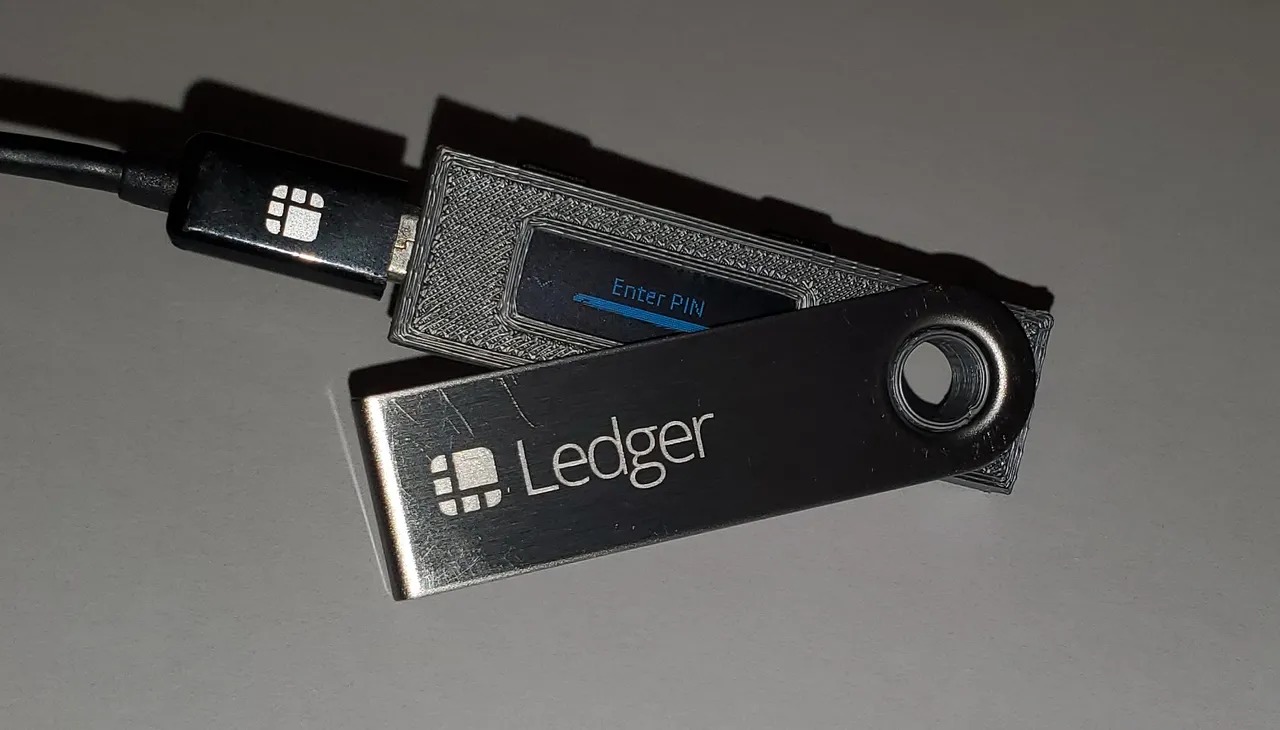 Ledger Nano S Wallet: Detailed Review and Full Guide on How to Use It