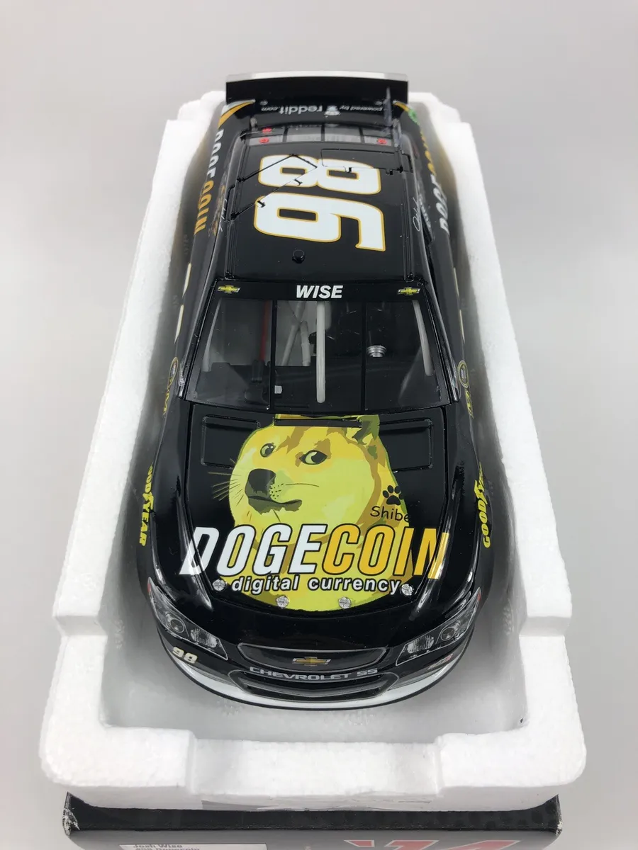 Any NASCAR Diecast Collectors? - CAMARO6