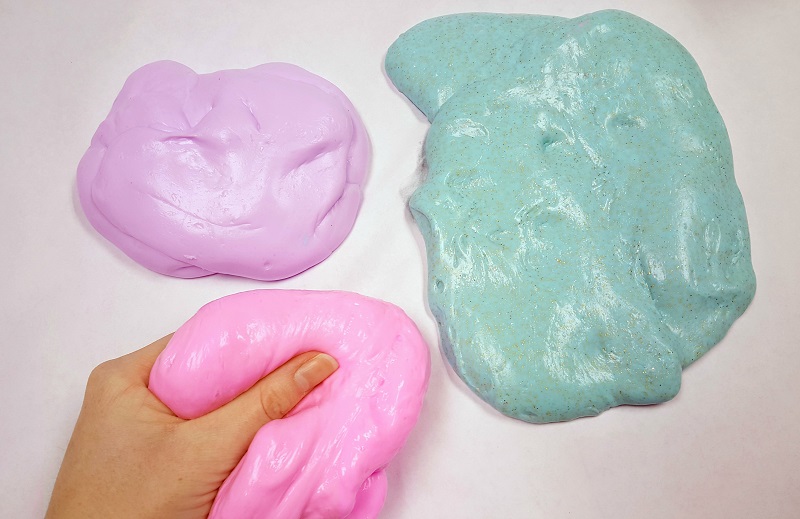 EASY SLIME - 2 (non toxic) ingredients!