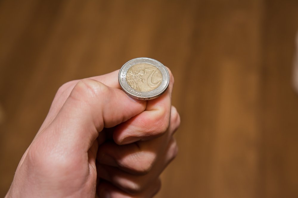 Coin tosses are not 50/ Researchers find a slight bias