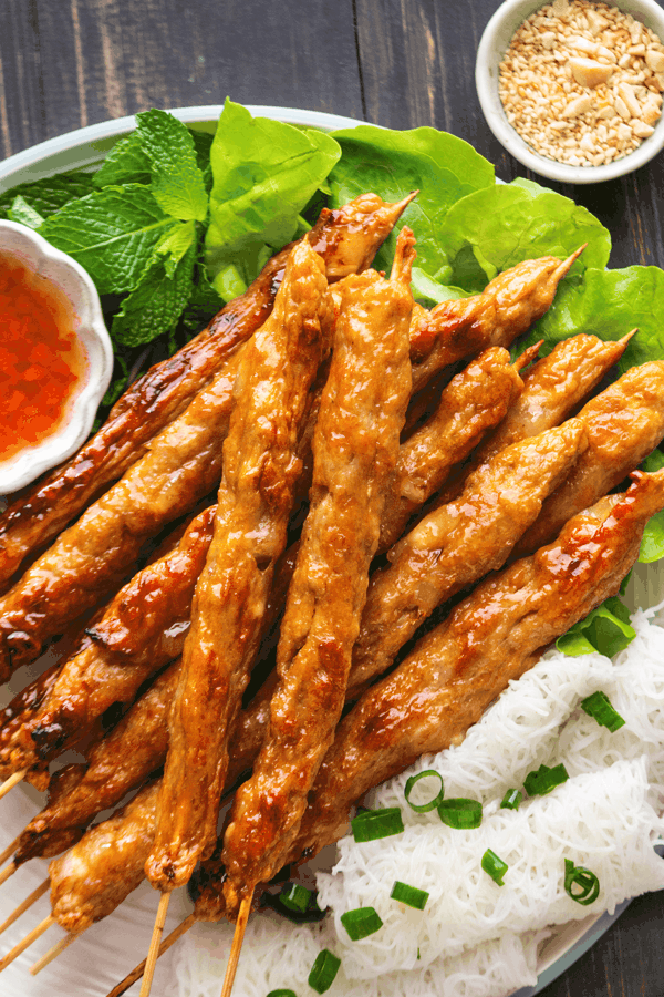 Nem Nướng Cuốn (Vietnamese Grilled Pork Paste Rice Paper Rolls) Recipe