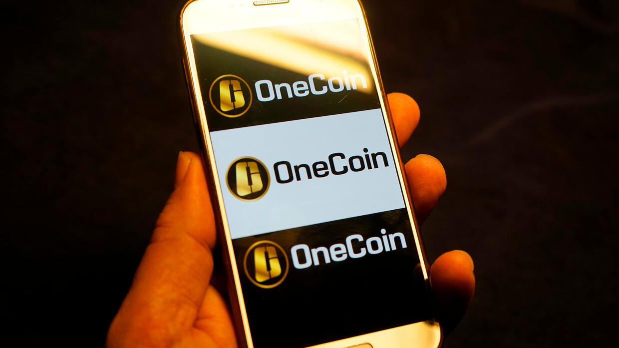 The OneCoin Scam: the Dazzling Story of the Biggest Crypto Ponzi in History | CoinMarketCap