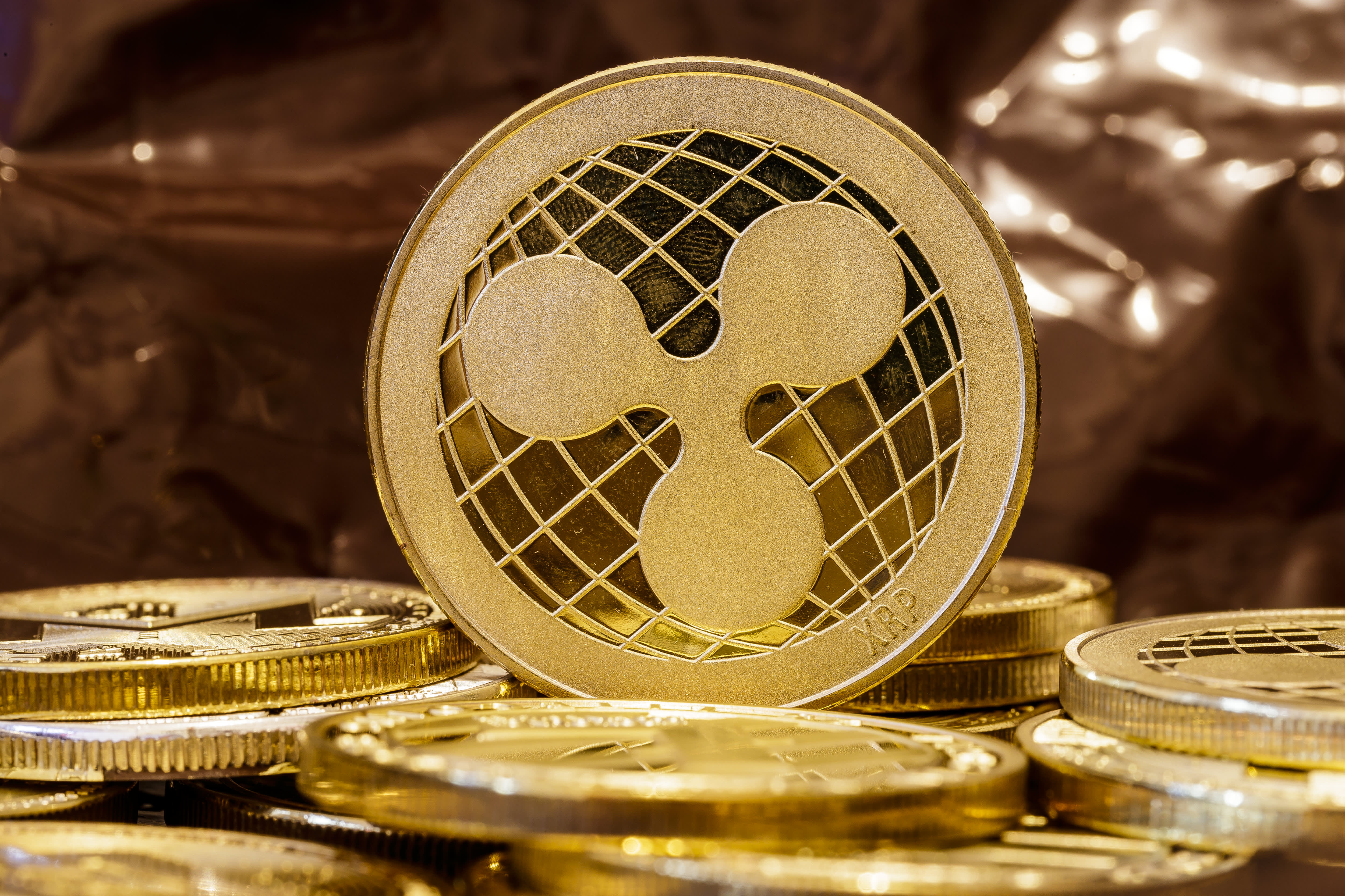 Ripple President Reacts as Proposal Emerges for Twitter to Pay Content Creators Via XRP