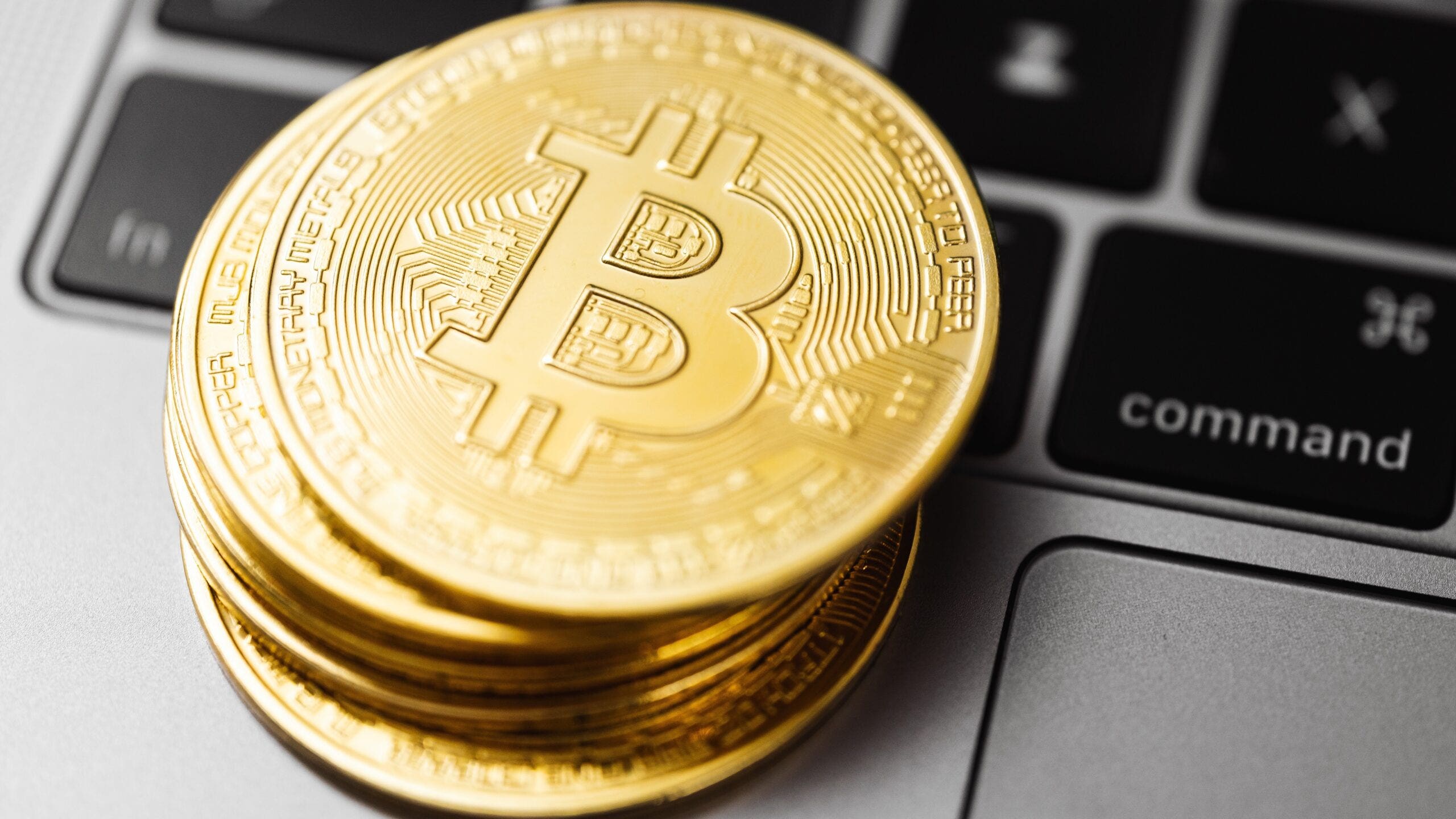 How to Earn Free Bitcoin: 22 Easy Ways To Get It Now