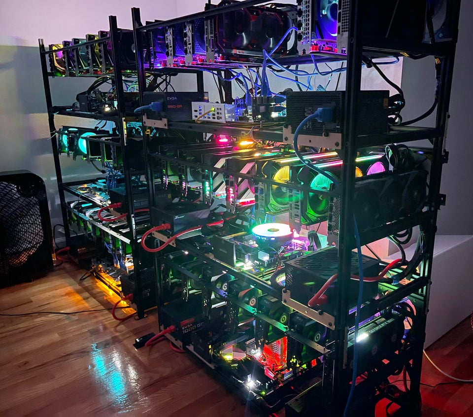 Card GeForce RTX Mining Rig Powered Up! | Tech ARP