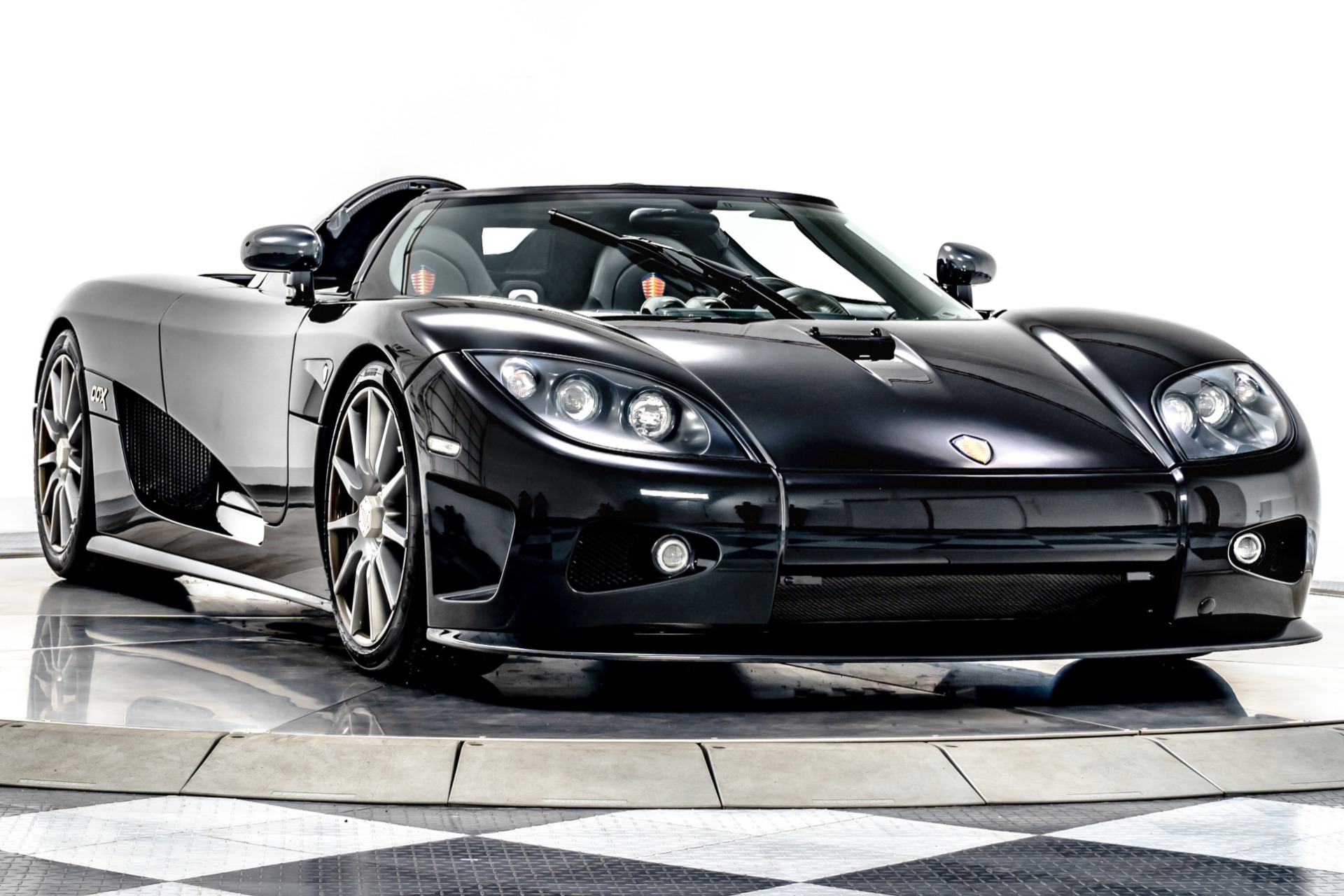 Koenigsegg Model List: Current Lineup, Prices & Reviews