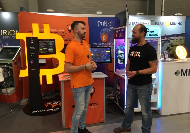 Photos at Bankomat Bitcoin ATM Bitcoinomat - Śródmieście Północne - Warsaw, Masovian Voivodeship