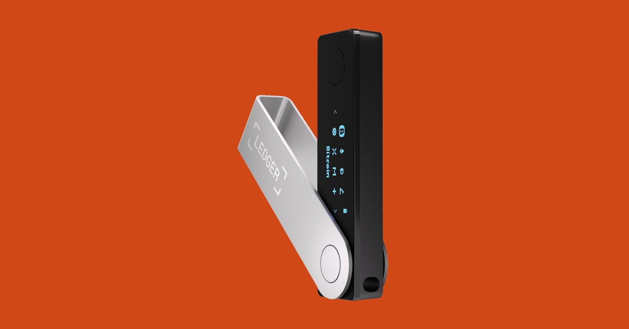 Bitcoin Hardware Wallet - Secure BTC with Ledger Cold Wallet | Ledger