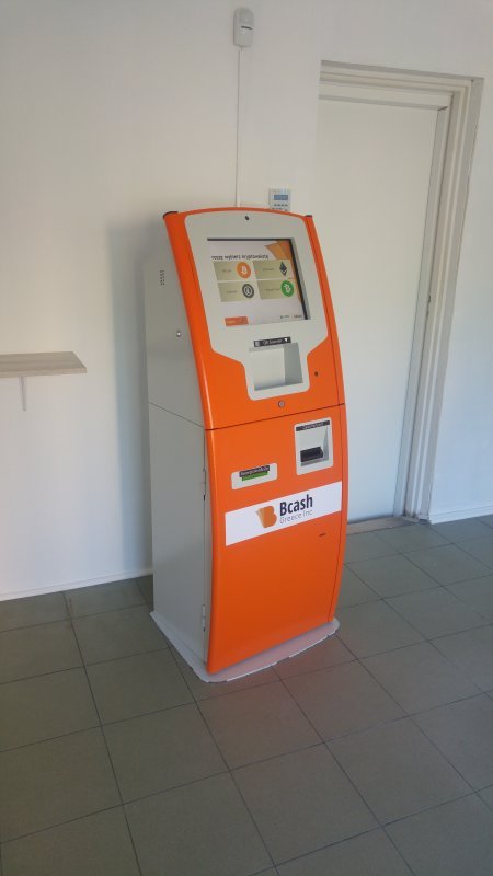 Driving directions to Bitcoin ATM ostrov-dety.ru, b al. Niepodległości, Warszawa - Waze