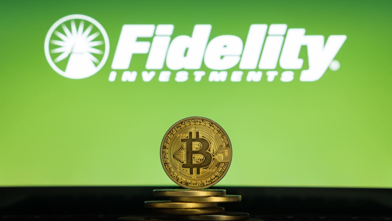 How To Invest In Bitcoin Through Fidelity