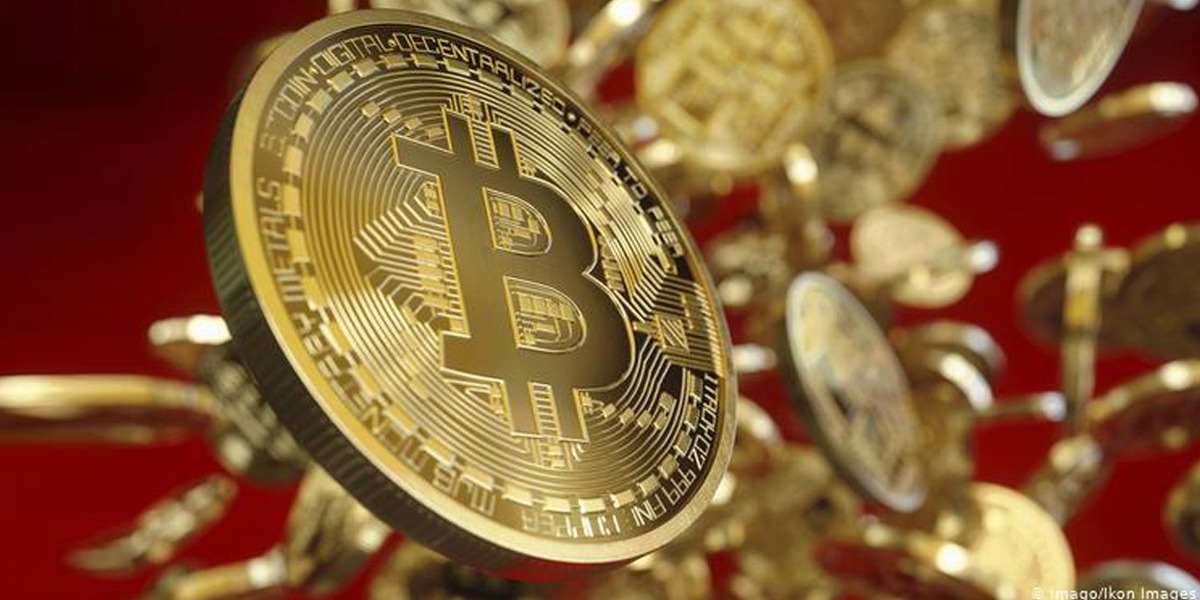 Bitcoin to PKR, USD on January 18, 