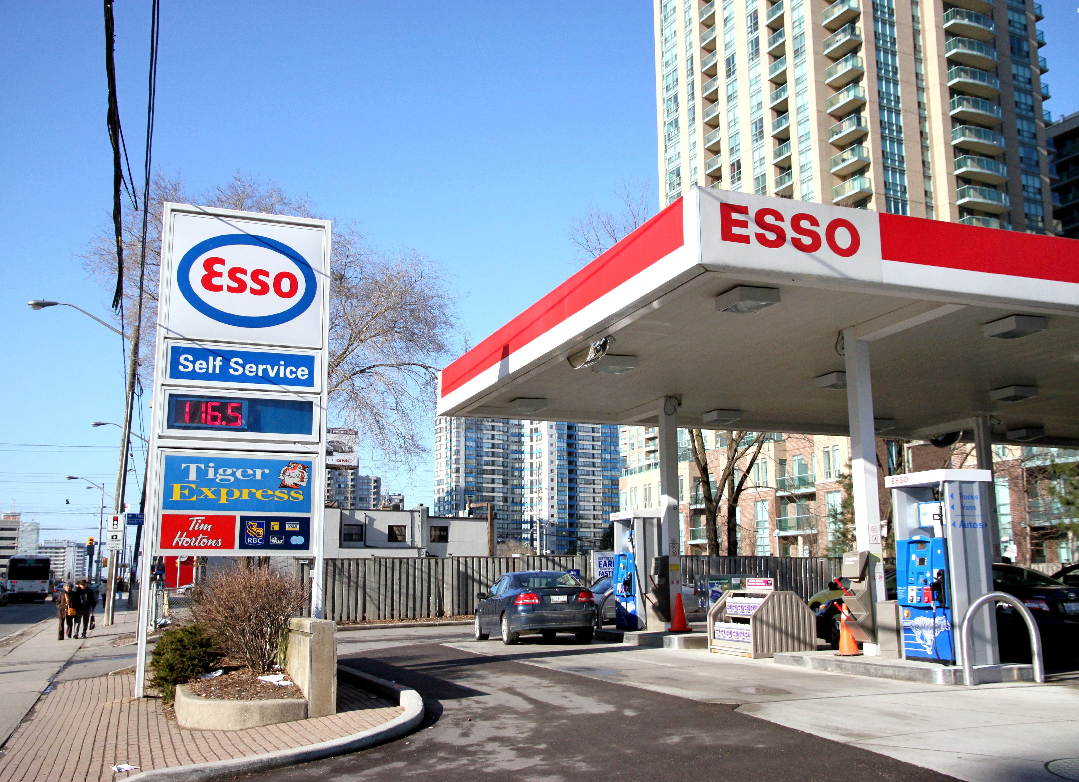 Toronto Gas Price Watcher Shares Predictions, Tribute to George Murphy | VOCM