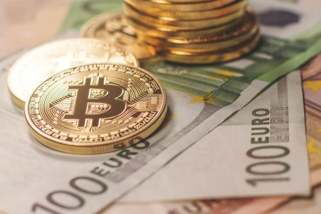 Bitcoin (BTC) and Euro (EUR) Year Exchange Rate History. Yahoo Finance (Yahoo!)