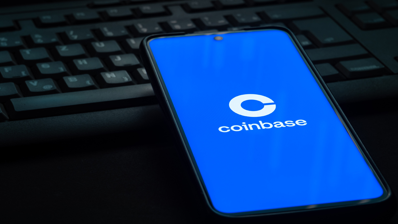 Coinbase in Pakistan > Is it available?