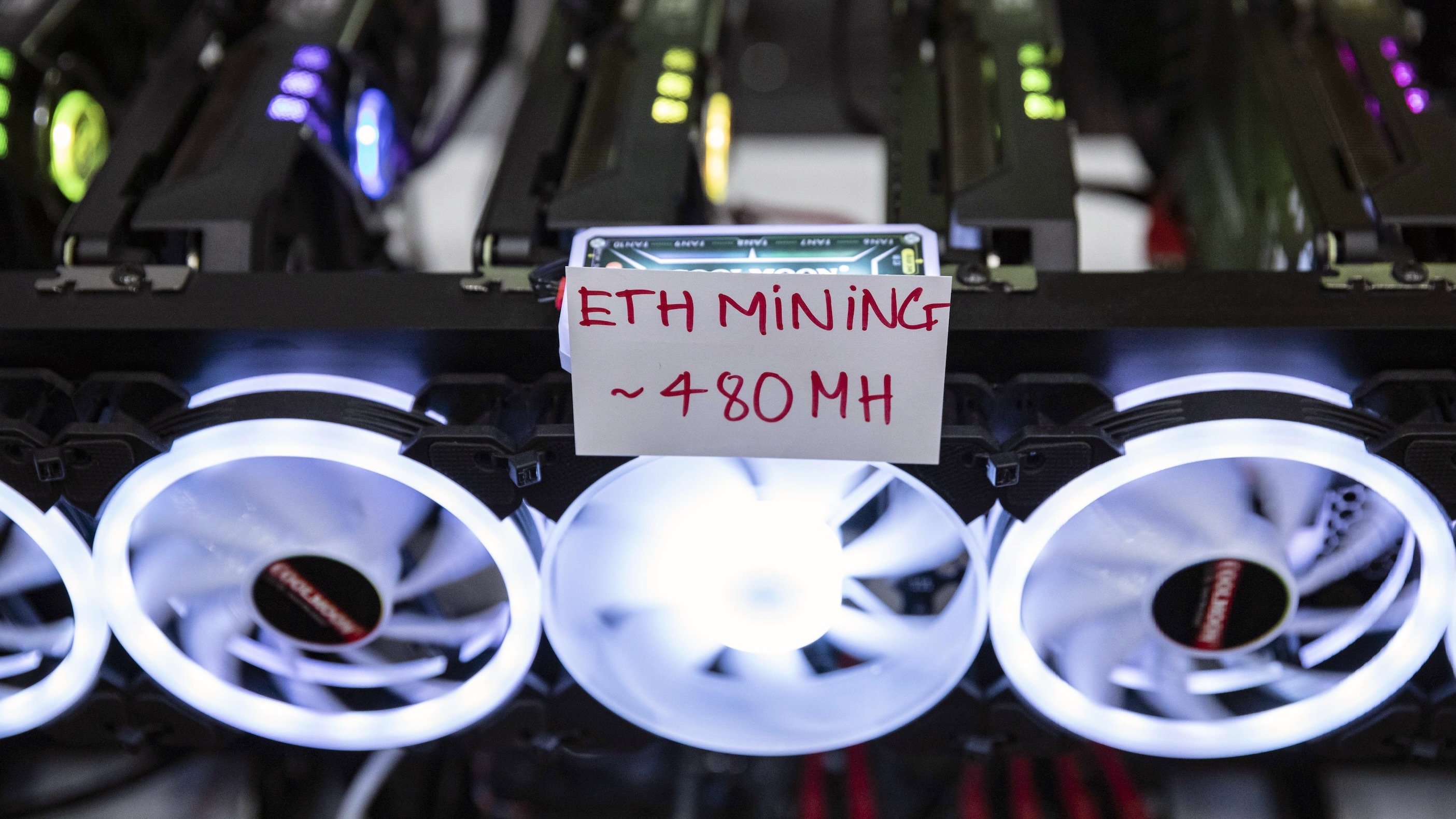 Ethereum with Awesome Miner