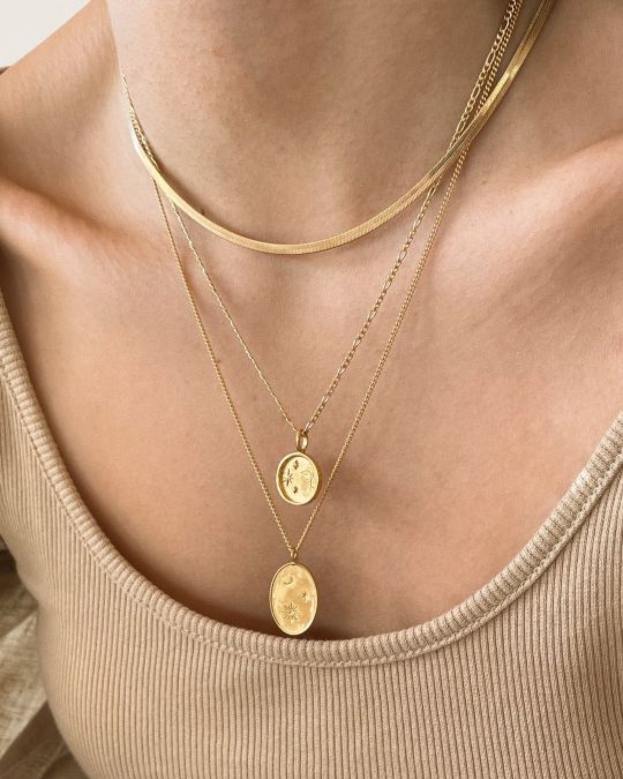 Luna Coin Pendant Necklace – Grey Boutique