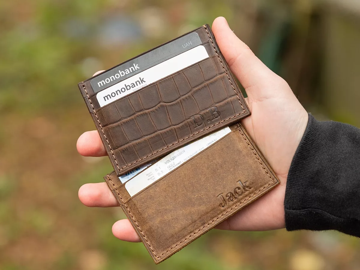 The 13 Best Card Holders for Men in 