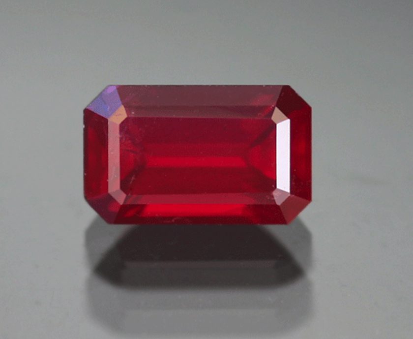 Ruby of the War Mage, a magic item for D&D 5e | The Thieves Guild