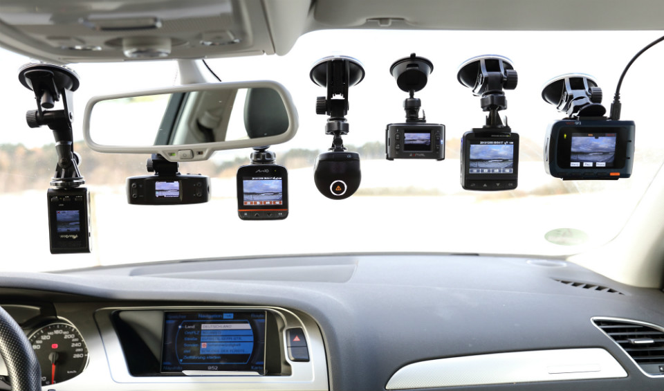 How to Choose the Best Dash Cam - CNET