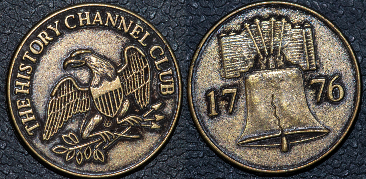 VINTAGE THE HISTORY Channel Club Bicentennial Bell Coin Token 